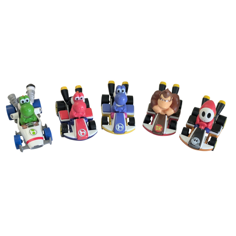 Hot Wheels Mario Kart Lot of 5 Diecast Cars Red Blue Yoshi Donkey Kong Shy Guy